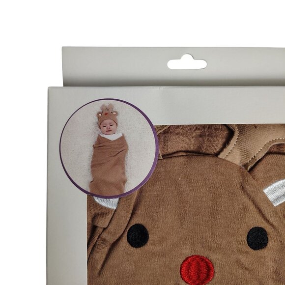 Parents Choice Muslin Swaddle and Beanie Cotton Reindeer Newborn Set - Picture 2 of 6
